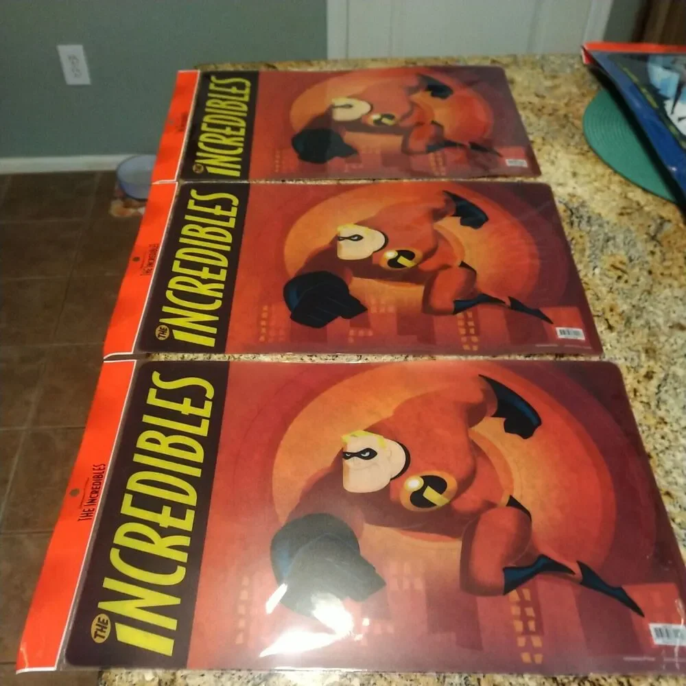 RARE Lot of 11 NEW SEALED Vintage Disney Pixar The Incredibles Placemats 4 types